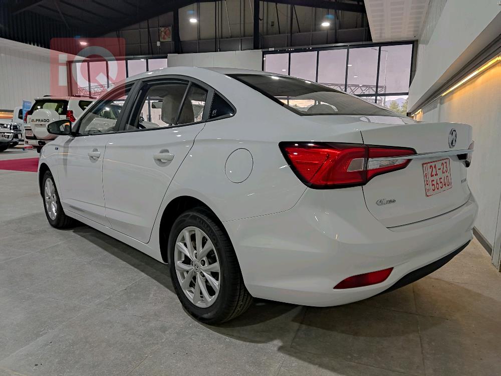 MG 5